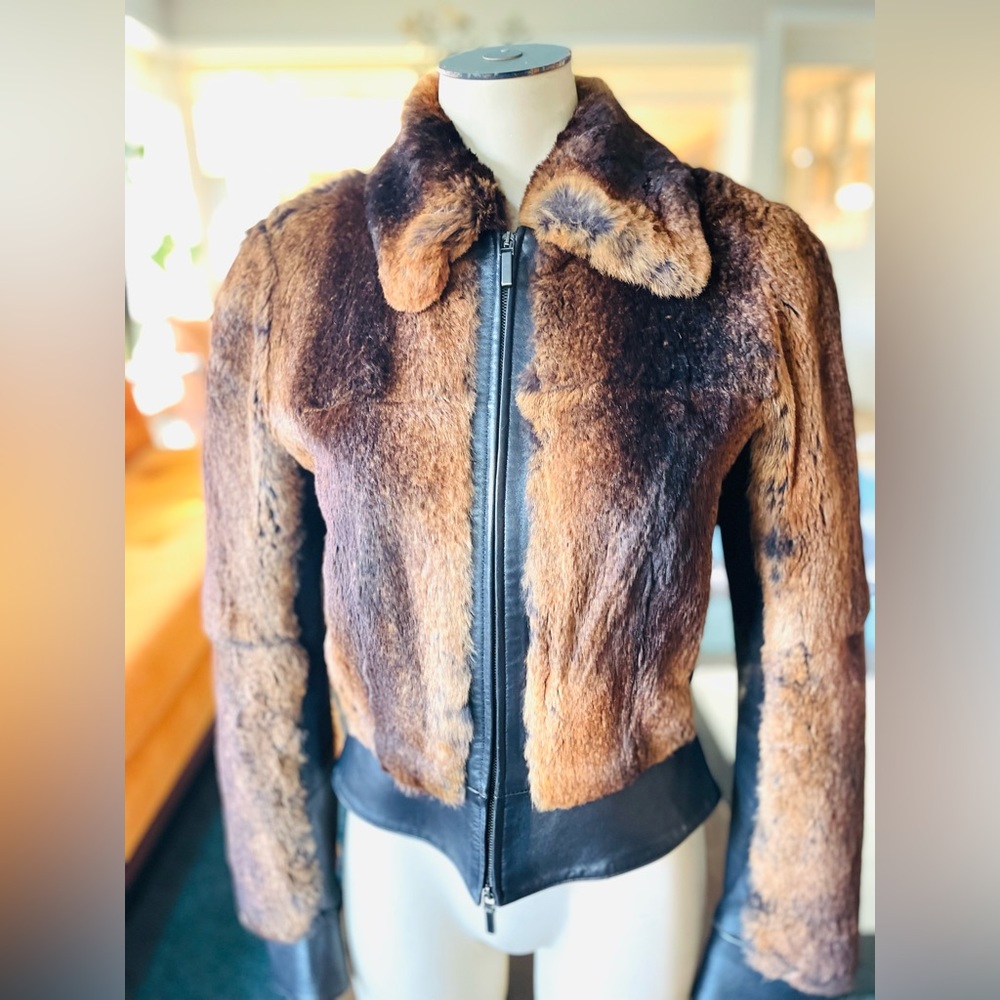 ARMANI Collezioni Leather & Fur Jacket, SMALL, Fitted, Like New, GORGEOUS 💰 - Picture 5 of 14